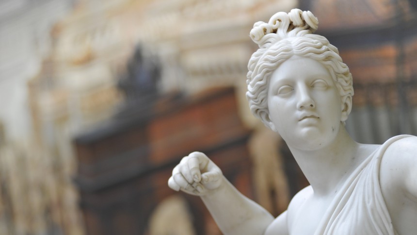 Discover the Garden of sculptures of the museum